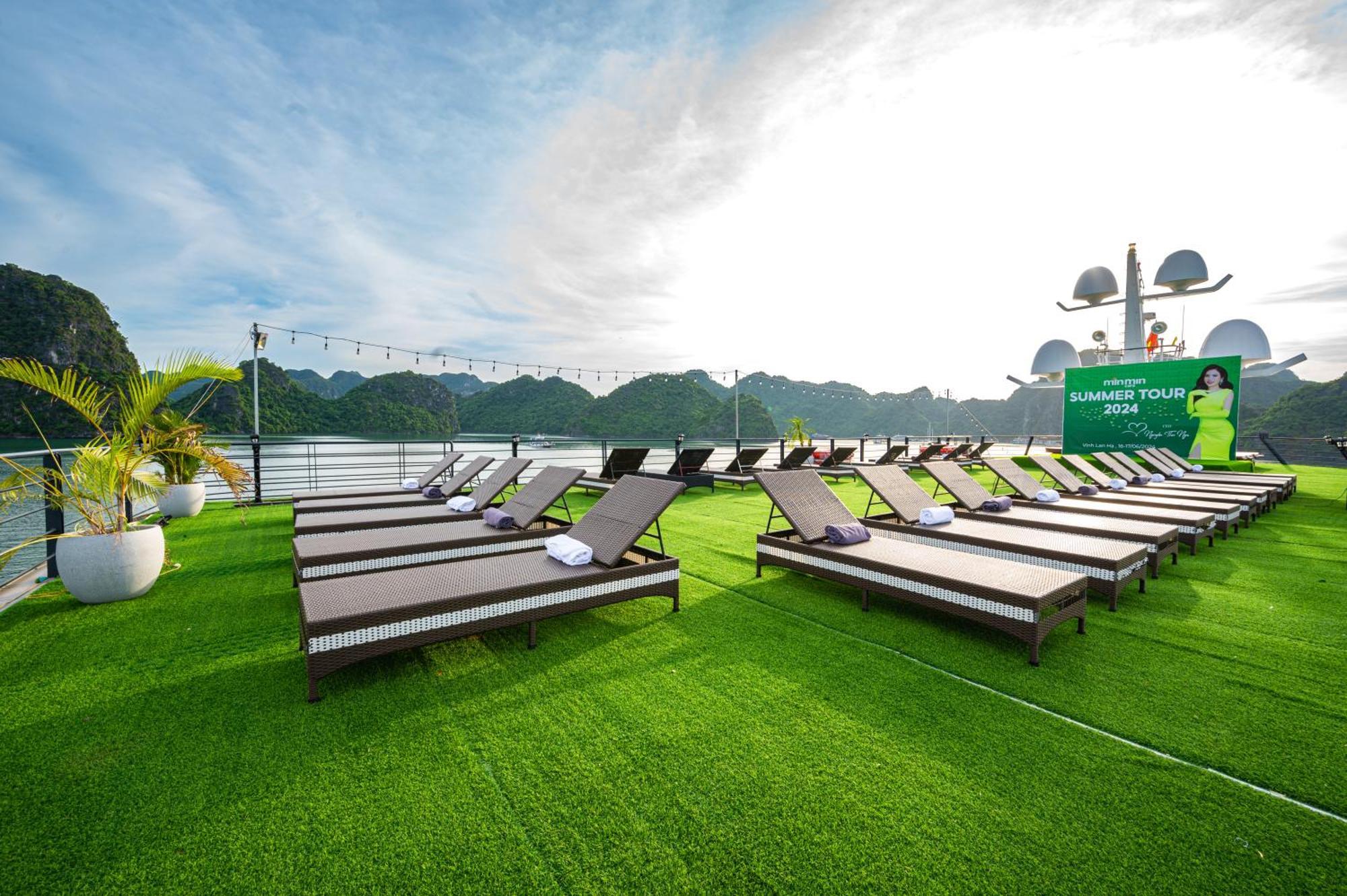 Velar Of The Sea Hotel Ha Long Exterior photo