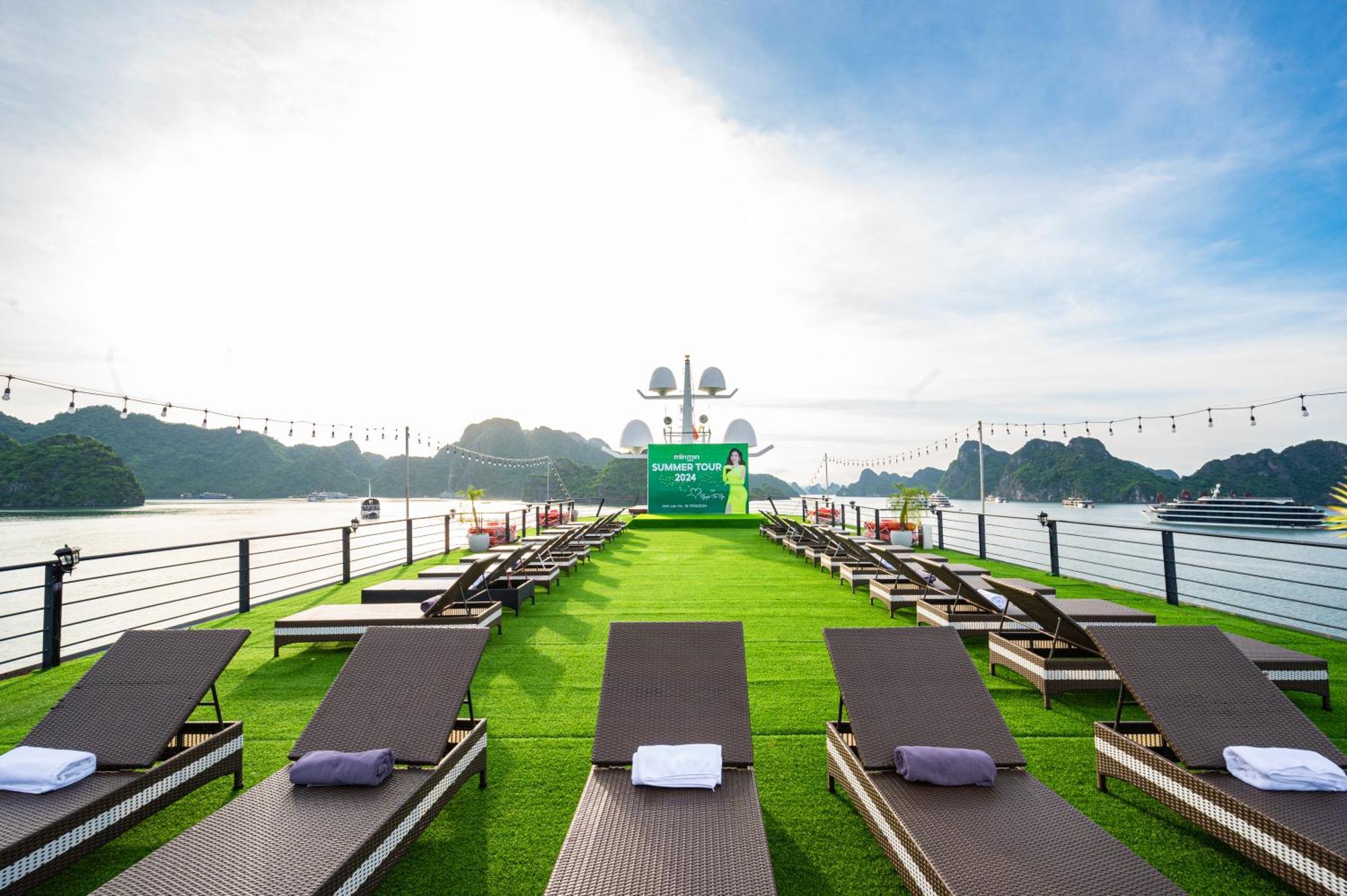 Velar Of The Sea Hotel Ha Long Exterior photo