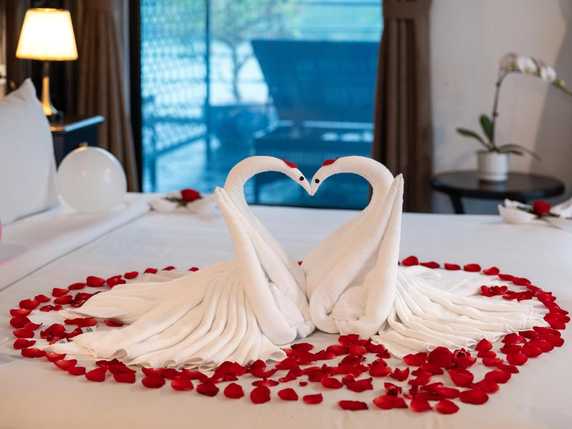 Velar Of The Sea Hotel Ha Long Exterior photo